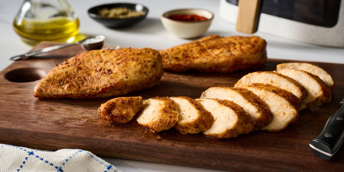 Minute Air Fryer Chicken Breasts: Faster & Juicier